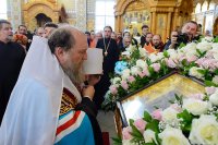 14-Мироточивый образ Богородицы «Умягчение злых сердец» принесен в Алма-Ату. Молебном перед святыней началось празднование 145-летия Туркестанской епархии в Южной столице страны