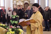 13-В Усть-Каменогорске молитвенно почтили память святителя Николая Чудотворца, архиепископа Мир Ликийских
