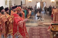 9-Соборное служение Божественной Литургии в четверг Светлой седмицы