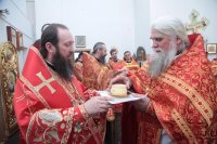 34-Соборное служение Божественной Литургии в четверг Светлой седмицы