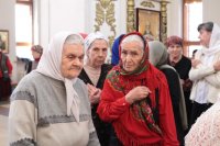 43-Соборное служение Божественной Литургии в четверг Светлой седмицы