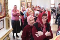44-Соборное служение Божественной Литургии в четверг Светлой седмицы