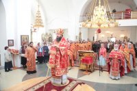 61-Соборное служение Божественной Литургии в четверг Светлой седмицы