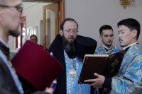 6-Служение епископа Амфилохия в канун Рождества Божией Матери