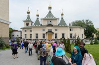 50-Управляющий Усть-Каменогорской епархией сослужил митрополиту Астанайскому и Казахстанскому Александру за Божественной Литургией в память 145-летия учреждения Туркестанской епархии в Южной столице Казахстана