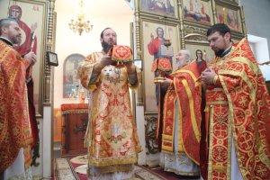 Престольный праздник Свято-Зиновьевского храма города Усть-Каменогорска (+ВИДЕО)