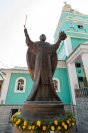 40-Епископ Амфилохий сослужил Главе Казахстанского Митрополичьего округа за Божественной Литургией  в Никольском соборе Алма-Аты, отмечающем престольный праздник
