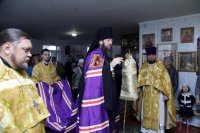 7-Архиерейская Божественная Литургия в Свято-Серафимовском храме поселка Белоусовка