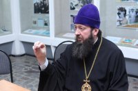 5-Епископ Амфилохий посетил Восточно-Казахстанский областной историко-краеведческий музей