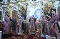 16-Архипастырский визит в Семипалатинск. Литургия Преждеосвященных Даров в Спасо-Воскресенском кафедральном соборе