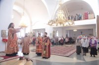 12-В день Радоницы епископ Амфилохий возглавил богослужение в Андреевском кафедральном соборе