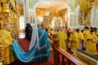 7-Епископ Амфилохий принял участие в духовных торжествах по случаю дня преставления священноисповедника Николая, митрополита Алма-Атинского (+ВИДЕО)