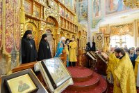 41-Епископ Амфилохий принял участие в духовных торжествах по случаю дня преставления священноисповедника Николая, митрополита Алма-Атинского (+ВИДЕО)