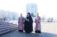 1-В Неделю 4-ю Великого поста епископ Амфилохий совершил Божественную Литургию в главном храме Восточного Казахстана