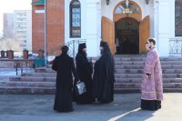 2-В Неделю 4-ю Великого поста епископ Амфилохий совершил Божественную Литургию в главном храме Восточного Казахстана