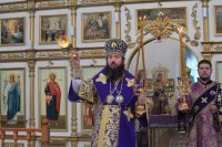 12-В Неделю 4-ю Великого поста епископ Амфилохий совершил Божественную Литургию в главном храме Восточного Казахстана