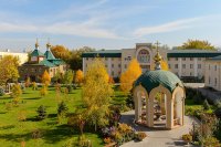 6-Управляющий Усть-Каменогорской и Семипалатинской епархией в празднование в честь Иверской иконы Божией Матери сослужил митрополиту Александру в Иверско-Серафимовском монастыре Алма-Аты