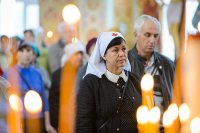 9-Управляющий Усть-Каменогорской и Семипалатинской епархией в празднование в честь Иверской иконы Божией Матери сослужил митрополиту Александру в Иверско-Серафимовском монастыре Алма-Аты