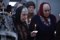 3-Епископ Амфилохий совершил чтение первой части Великого покаянного канона преподобного Андрея Критского в Андреевском кафедральном соборе