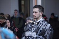 5-Епископ Амфилохий совершил чтение первой части Великого покаянного канона преподобного Андрея Критского в Андреевском кафедральном соборе