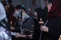 16-Епископ Амфилохий совершил чтение первой части Великого покаянного канона преподобного Андрея Критского в Андреевском кафедральном соборе