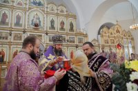 31-«Величаем Тя, Живодавче Христе, и чтим Крест Твой святый»