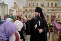 38-«Величаем Тя, Живодавче Христе, и чтим Крест Твой святый»