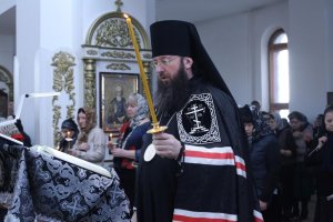 Чтение второй части Великого покаянного канона преподобного Андрея Критского в Андреевском кафедральном соборе