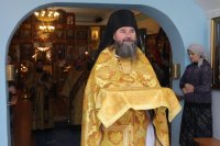 1-В воскресный день Преосвященнейший епископ Амфилохий совершил Божественную Литургию в Богородице-Рождественском храме Усть-Каменогорска (+ВИДЕО)