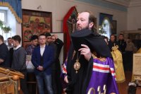 7-В воскресный день Преосвященнейший епископ Амфилохий совершил Божественную Литургию в Богородице-Рождественском храме Усть-Каменогорска (+ВИДЕО)