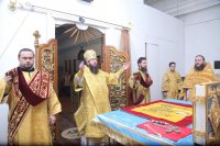 20-В воскресный день Преосвященнейший епископ Амфилохий совершил Божественную Литургию в Богородице-Рождественском храме Усть-Каменогорска (+ВИДЕО)