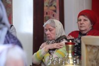 26-В воскресный день Преосвященнейший епископ Амфилохий совершил Божественную Литургию в Богородице-Рождественском храме Усть-Каменогорска (+ВИДЕО)