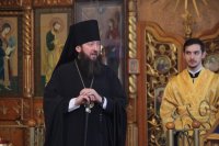32-В воскресный день Преосвященнейший епископ Амфилохий совершил Божественную Литургию в Богородице-Рождественском храме Усть-Каменогорска (+ВИДЕО)