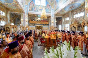 Епископ Амфилохий принял участие в праздновании дня памяти мучениц Веры, Надежды, Любови и Софии - небесных покровительниц Семиречья и 145-летия основания Туркестанской епархии