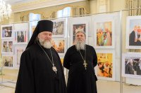 2-	 В Алма-Ате прошла презентация сборника трудов митрополита Александра и открылась фотовыставка, рассказывающая о Православии в Казахстане и Средней Азии