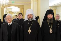 6-	 В Алма-Ате прошла презентация сборника трудов митрополита Александра и открылась фотовыставка, рассказывающая о Православии в Казахстане и Средней Азии