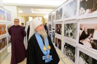14-	 В Алма-Ате прошла презентация сборника трудов митрополита Александра и открылась фотовыставка, рассказывающая о Православии в Казахстане и Средней Азии