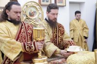 24-Служение епископа Амфилохия в Неделю святых отец