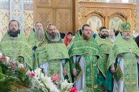9-Престольный праздник Иверско-Серафимовского монастыря Алма-Аты. 35-летие служения в священном сане митрополита Астанайского и Казахстанского Александра 