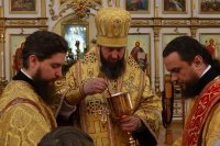 25-Служение епископа Амфилохия в Неделю всех святых