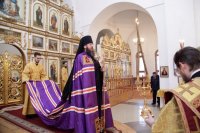 6-В Неделю о блудном сыне епископ Амфилохий совершил Божественную Литургию в кафедральном соборе