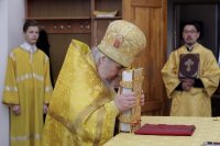 10-В Неделю о блудном сыне епископ Амфилохий совершил Божественную Литургию в кафедральном соборе