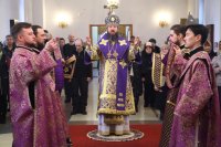 7-В Неделю вторую Великого поста епископ Амфилохий возглавил служение Божественной Литургии в кафедральном соборе