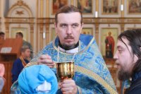28-В день праздника Введения во храм Пресвятой Богородицы епископ Амфилохий совершил Божественную Литургию в кафедральном соборе