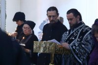 4-Утреня с чтением двенадцати Страстных Евангелий