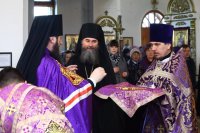 7-В день воспоминания Тайной Вечери епископ Амфилохий совершил Божественную Литургию в Андреевском кафедральном соборе