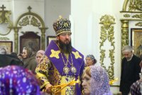 10-В день воспоминания Тайной Вечери епископ Амфилохий совершил Божественную Литургию в Андреевском кафедральном соборе