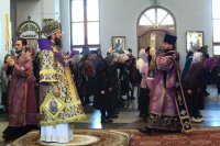 13-В день воспоминания Тайной Вечери епископ Амфилохий совершил Божественную Литургию в Андреевском кафедральном соборе