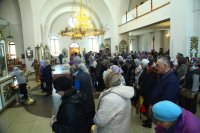 16-В день воспоминания Тайной Вечери епископ Амфилохий совершил Божественную Литургию в Андреевском кафедральном соборе