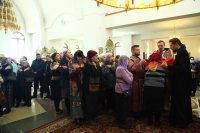 24-В день воспоминания Тайной Вечери епископ Амфилохий совершил Божественную Литургию в Андреевском кафедральном соборе